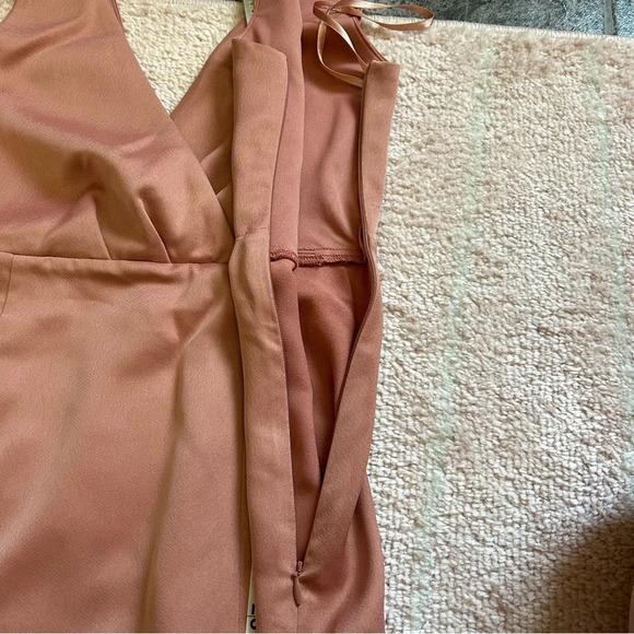 NWT BHLDN Piper V Neck Satin Gown Maxi Side Slit Sedona Size 4 - Picture 8 of 14